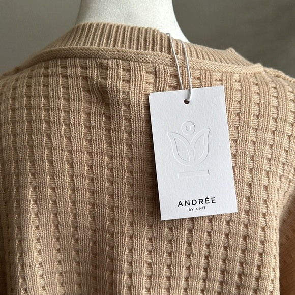 Textured Oversized Sweater in Cream - Picture 3 of 9